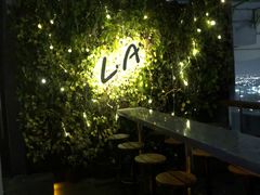 -Cloud Lounge & Living Room