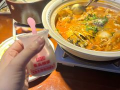 -魏铭鱼头捞饭(晋阳路店)