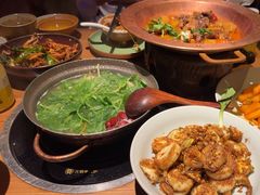 -吃饭皇帝大(长宁龙之梦店)