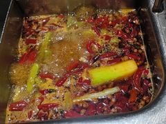 -巴渝瓦肆重庆鲜火锅(宝龙环湖店)