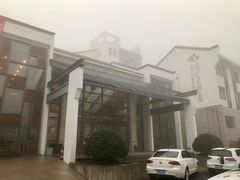 -九华山聚龙大酒店