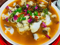 大理风花雪月鱼-段公子·精品云南菜