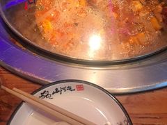 -山河屯铁锅炖(哈西站店)