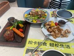 -西语·炭烧牛排(卓越中寰店)