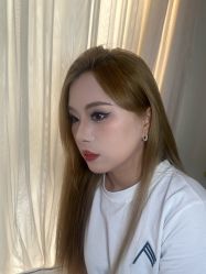 -妤见·化妆造型·美甲美睫