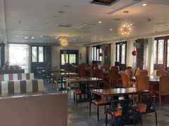 -湖光月色临湖音乐餐厅(台儿庄古城店)