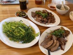 -乌文新澄海卤鹅店