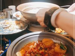 -耶里夏丽·丝路国际新疆菜·清真食品(徐汇南丹东路臻选店)