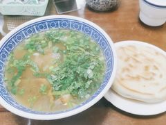 -崇德楼水盆牛羊肉泡馍馆(文艺路店)