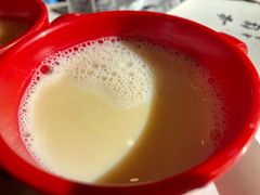 大磨王现磨豆浆-永和大王(春日上新·阜成门店)