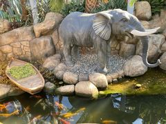 -七彩云南欢乐世界