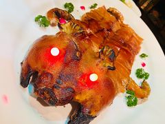 烤乳猪-誉八仙茶室酒楼(新天地店)