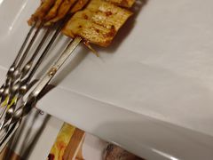 -三个大叔烤羊肉串·歌手驻唱·碳烤鲜肉(西三旗店)