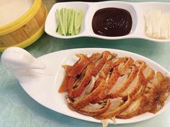 -六和聚传统烤鸭.天津菜(和平店)