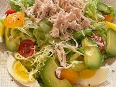 牛油果鸡丝沙拉-斯比特花园西餐厅(东方商厦店)