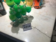 -钱小奴海鲜自助黑金店(杭州滨江龙湖店)
