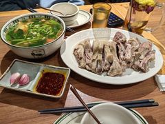 -贯贯吉·清真餐厅(浙江中路店)