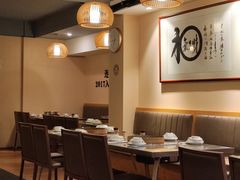 -胡须佬鸡煲四季火锅店(石厦西村直营店)