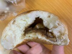 叉烧餐包-惠爱餐厅