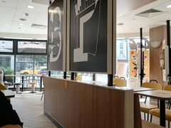 -麦当劳(保利若比邻店)
