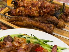 -乡村馕坑肉·烧烤·新疆菜·本地人更爱吃(阿勒泰首店)