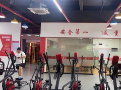 -巅峰减重高端减肥训练营(惠州店)