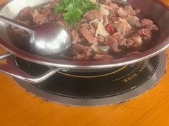 -大众跷脚牛肉馆·非遗传承单位(峨眉山店)