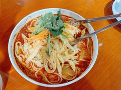 -伊带伊路新疆美食府(呼家楼店)