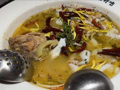 -太二酸菜鱼(上海佛罗伦萨小镇店)