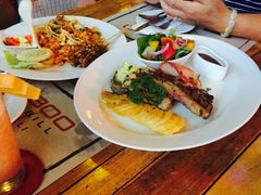 -Bamboo Bar & Grill Restaurant