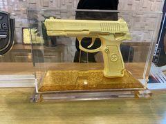-都市枪神实弹射击俱乐部