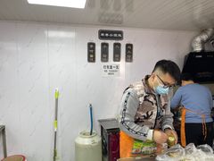 -荣巷小馄饨(荣巷店)