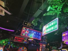-路边边.炒菜烧烤.音乐餐厅(良乡长虹店)