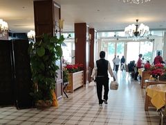 -鹏城人家海鲜酒家·23年老字号(较场尾店)