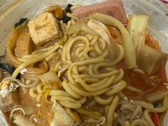 东北粘糊麻辣烫-华府九号海鲜烧烤大排档(龙域店)