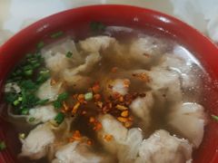 -张阿三馄饨店