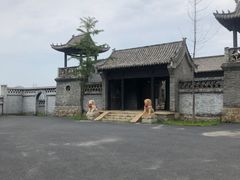 -清风小镇闯关东影视基地