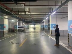 -上海跨国采购会展中心