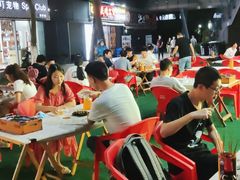 -云晓光头烧烤吧(川沙绿地店)