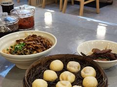 -佬钱湾仔(衣裳街店)