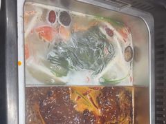 -洞子口重庆鲜货火锅(楚翘城旗舰店)