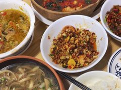 -笨罗卜浏阳菜馆(太平街店)