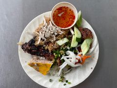 -Cơm Tấm Ba Ghiền