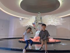 -涨巢·潮玩水疗局