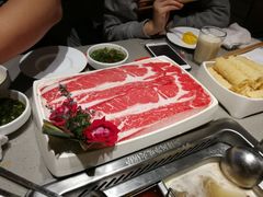 -海底捞火锅鲜切牛肉主题店(长寿路店)