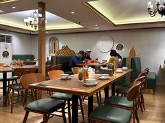 -贯贯吉·清真餐厅(浙江中路店)