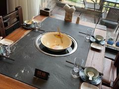-大匠工房古船木艺术餐厅·猪肚鸡专门店(长白仙岛店)