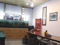 -牛一嘴·兰州牛肉面·大盘鸡(财富中心店)