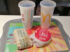 -麦当劳(郑州东高铁站店)