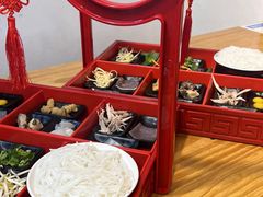 -勺子米线·云南传统小吃市集(四方街店)